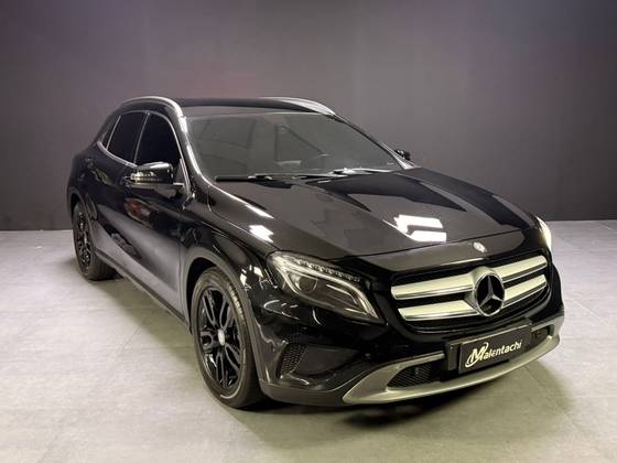 MERCEDES-BENZ GLA 200 1.6 CGI ADVANCE 16V TURBO GASOLINA 4P AUTOMÁTICO